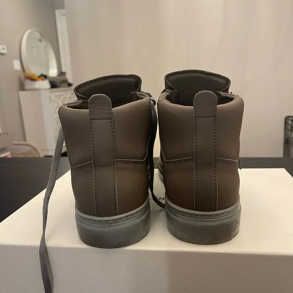 Men's Balenciaga sneakers - Picture 4 of 7